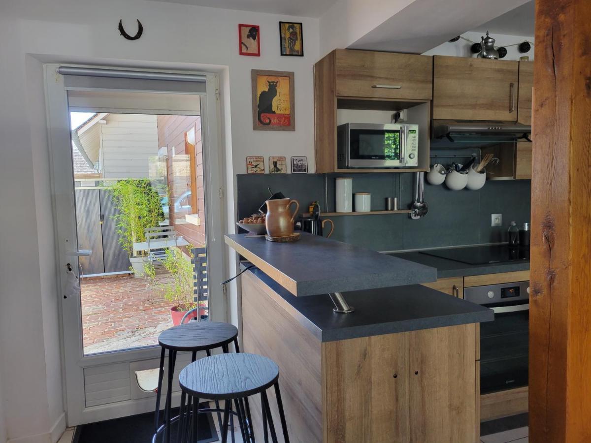 Appartement Avec Terrasse Gaillon Buitenkant foto